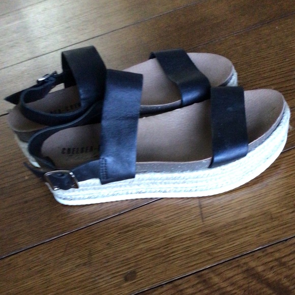 Chelsea Crew Black Label, platform sandals, black, size 7 - Picture 1 of 4